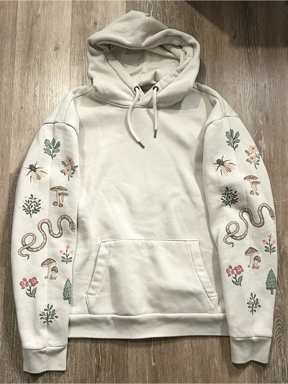 Women's Cream Hollister Hooded Sweatshirt with Botanical Sleeve Prints